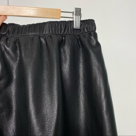 Joie Black Faux Leather Jogger Pants Size XL - Picture 7 of 7